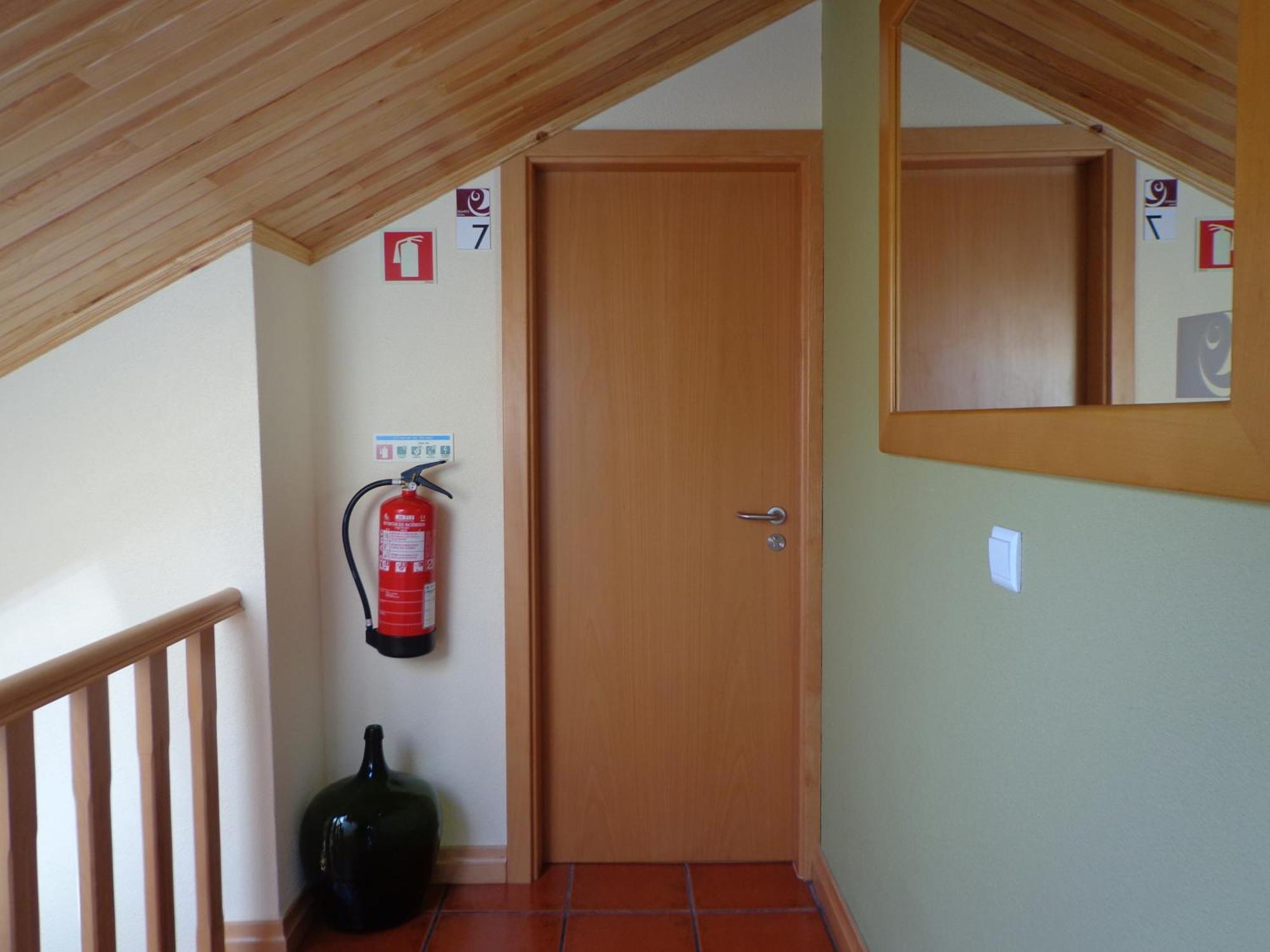 Casa Da Fonte Sagrada Hotel Loriga Bagian luar foto
