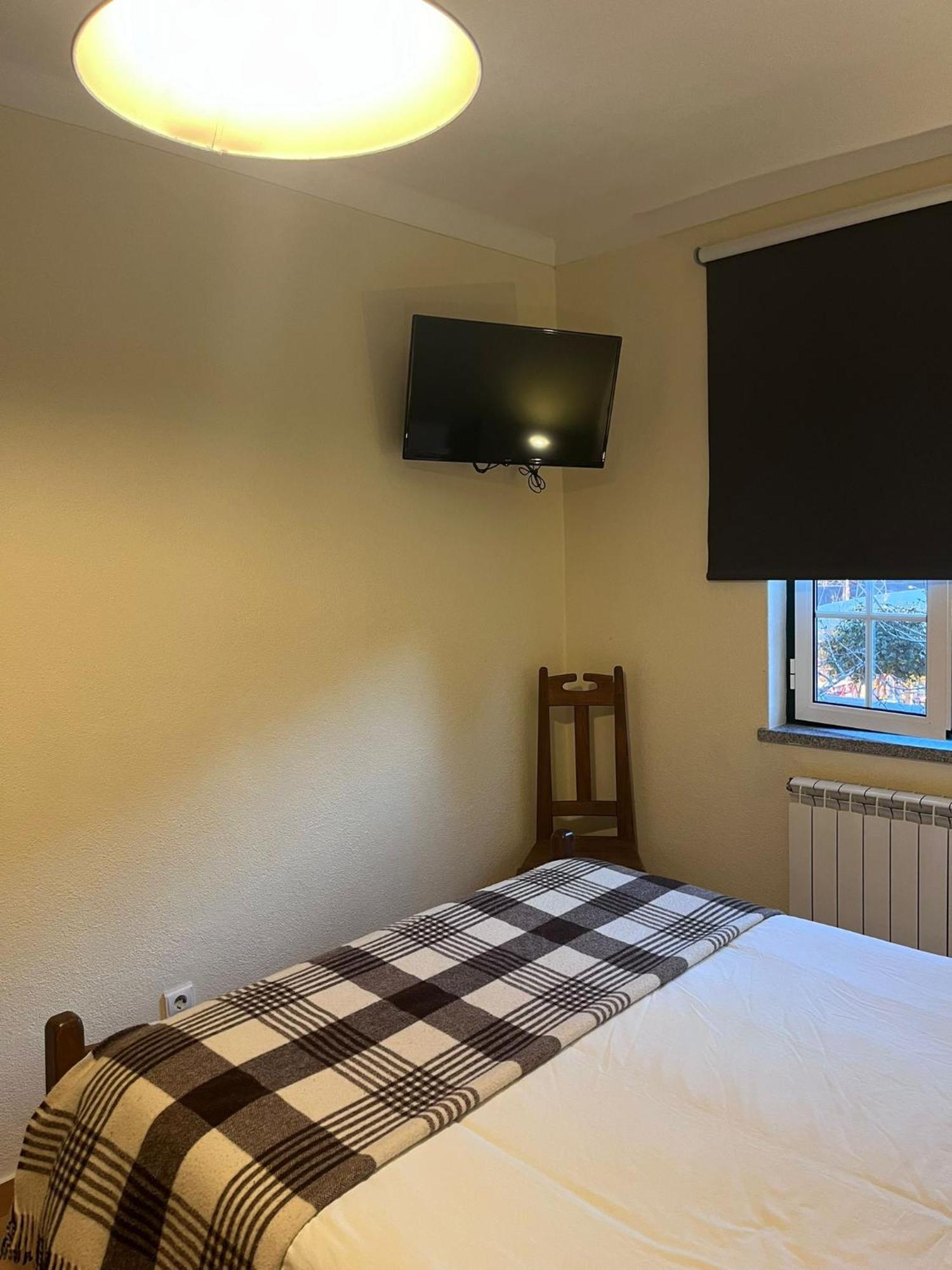 Casa Da Fonte Sagrada Hotel Loriga Bagian luar foto